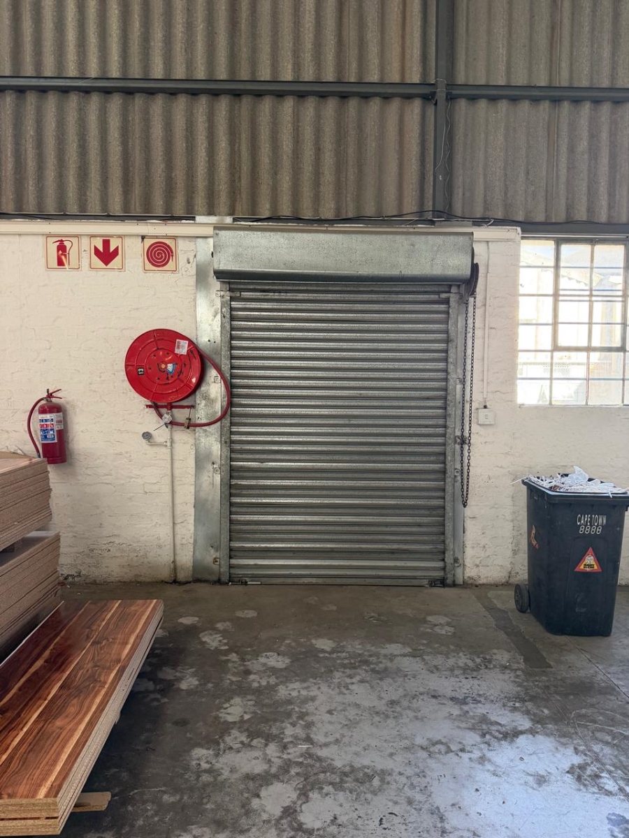 To Let Commercial Property for Rent in Gants Plaza Western Cape